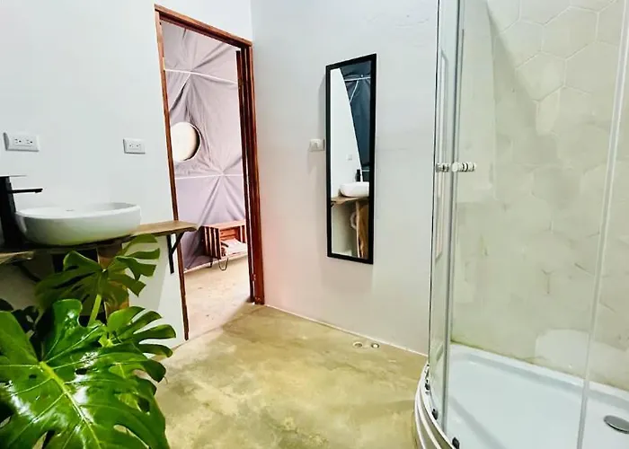 Morpho Glamping Nuevo Arenal