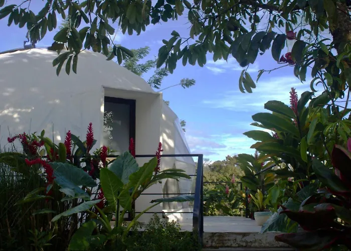 Morpho Glamping Nuevo Arenal