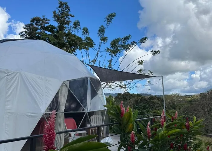 Morpho Glamping Luxuszelt Nuevo Arenal
